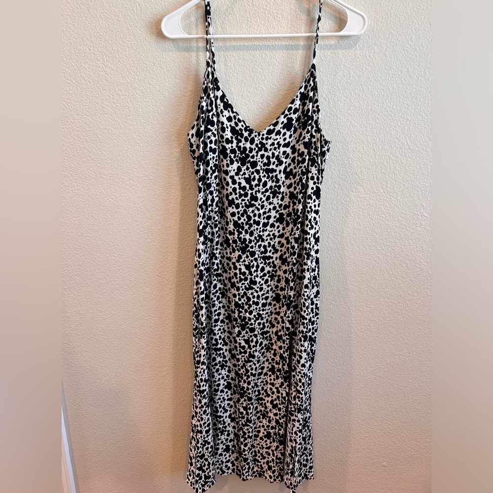 Reformation black/white dress size 10
